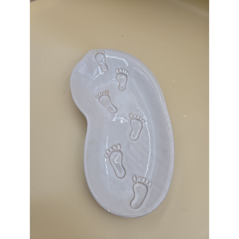 Vintage Royal Haeger Footprints in the Sand Foot Ceramic Dish/platter Beige #175